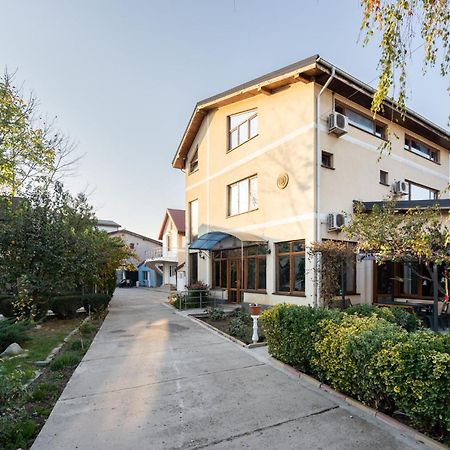 Cristalex Villaverde Bucharest Pantelimon ภายนอก รูปภาพ