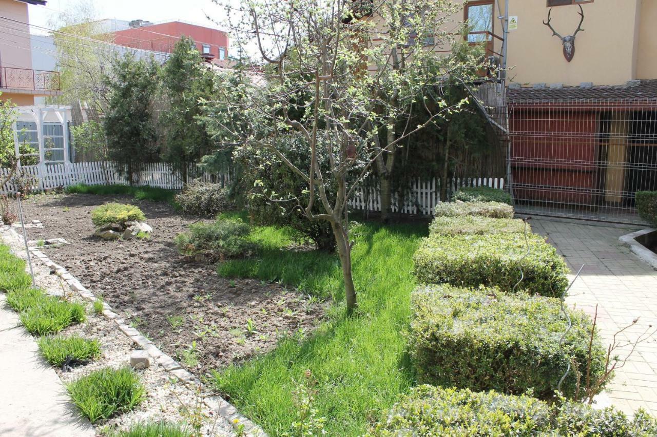 Cristalex Villaverde Bucharest Pantelimon ภายนอก รูปภาพ